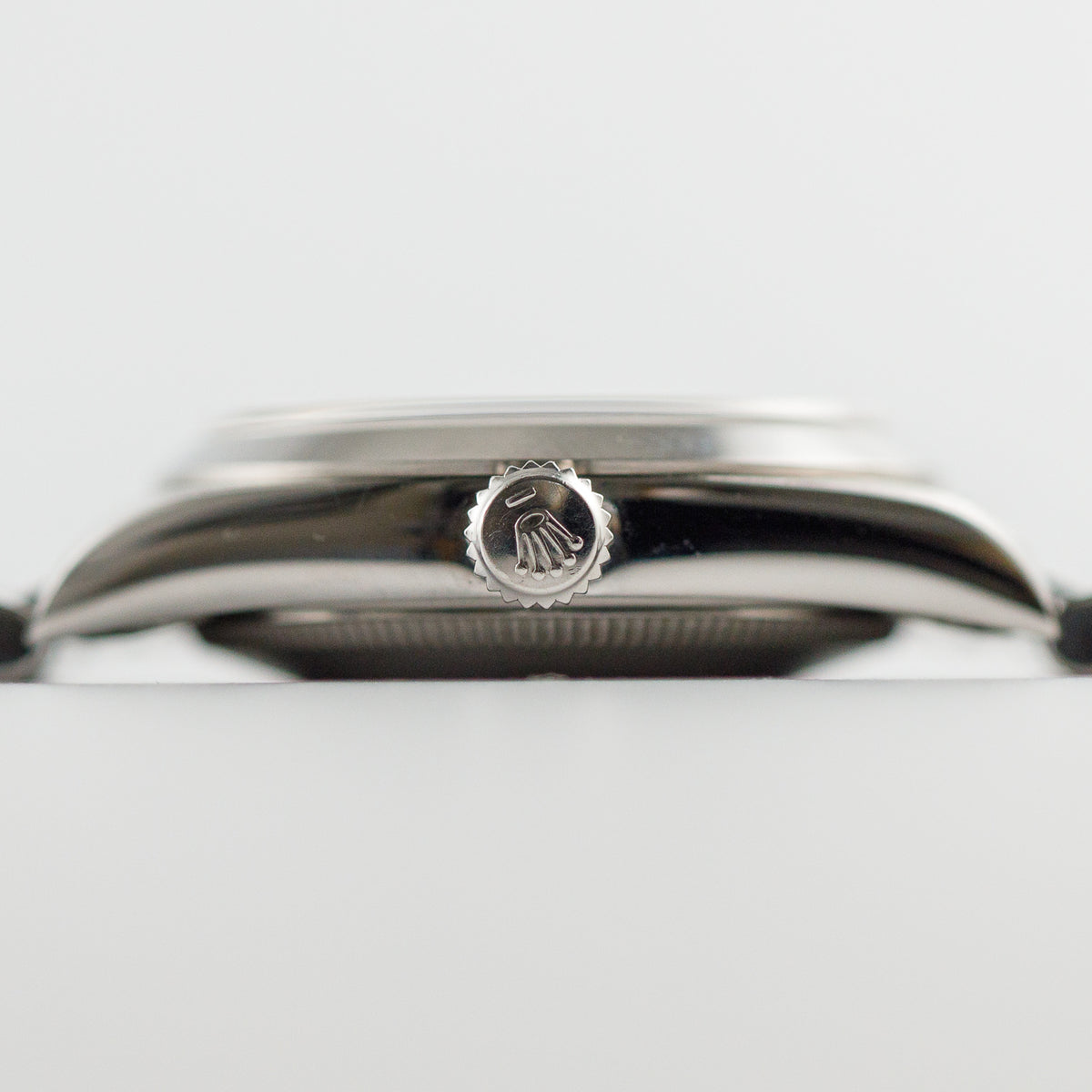 ROLEX OYSTER PERPETUAL Ref.67480 Mid Size