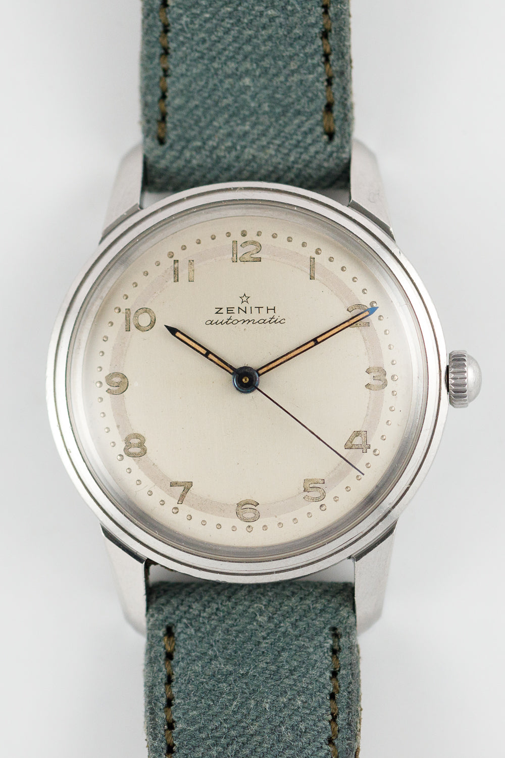ZENITH Two-Tone Dial Step Bezel