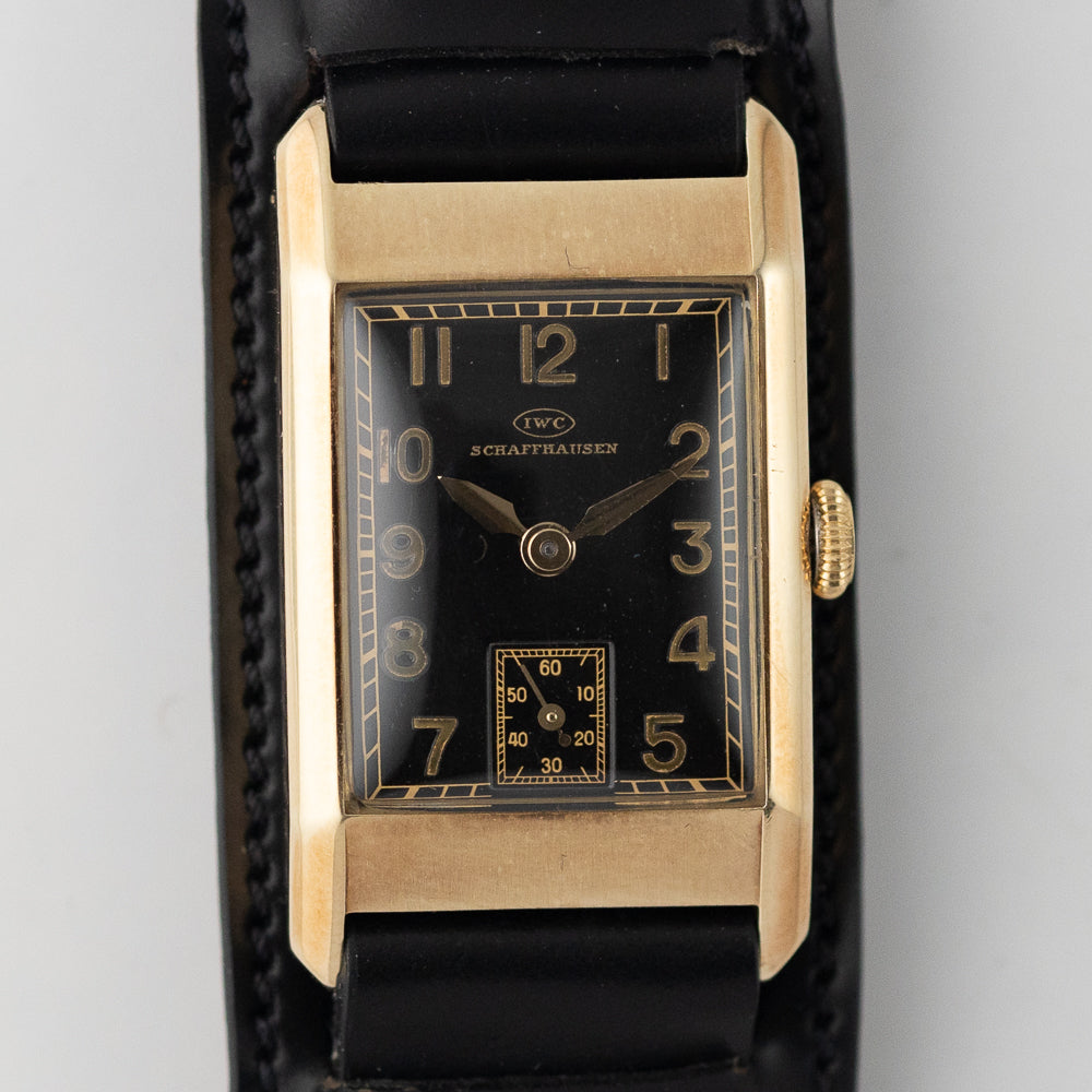IWC  Rectangle  Cal.87  Cats Eye Black Gilt Dial