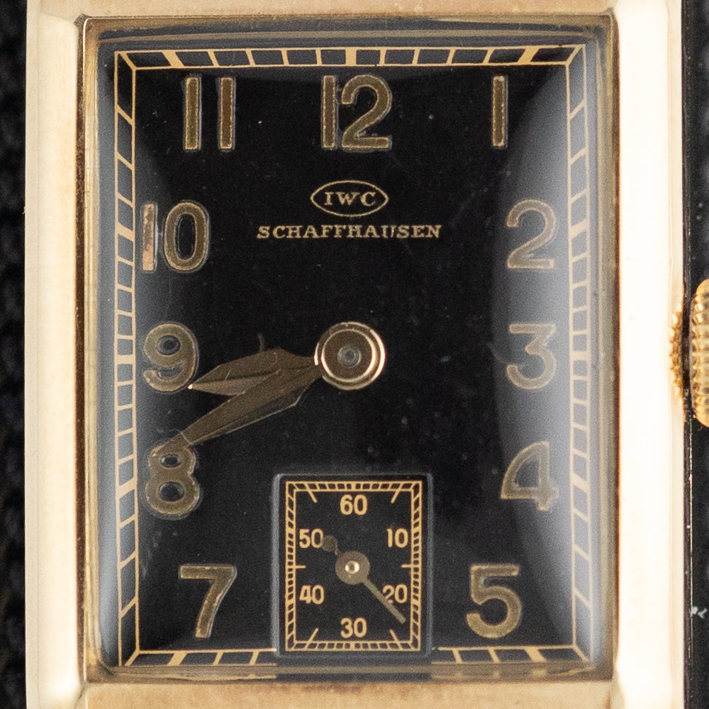 IWC  Rectangle  Cal.87  Cats Eye Black Gilt Dial