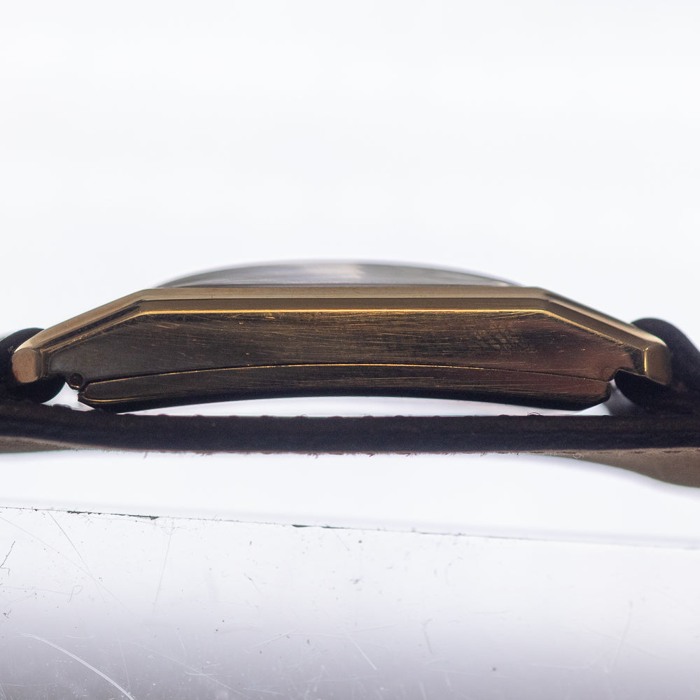 IWC  Rectangle  Cal.87  Cats Eye Black Gilt Dial
