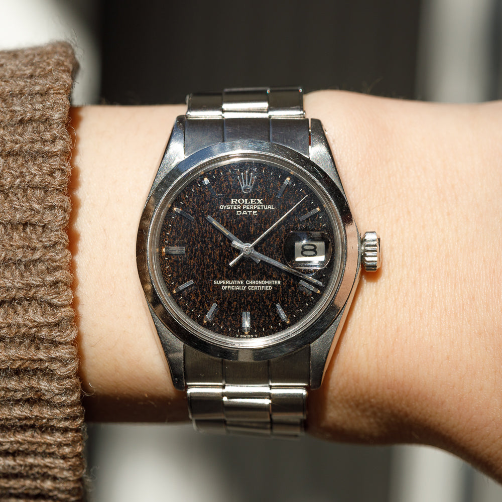 ROLEX OYSTER PERPETUAL DATE Ref.1500 Black Gilt Patina Dial