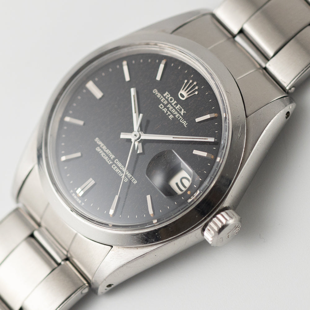 ROLEX OYSTER PERPETUAL DATE Ref.1500 Black Gilt Patina Dial