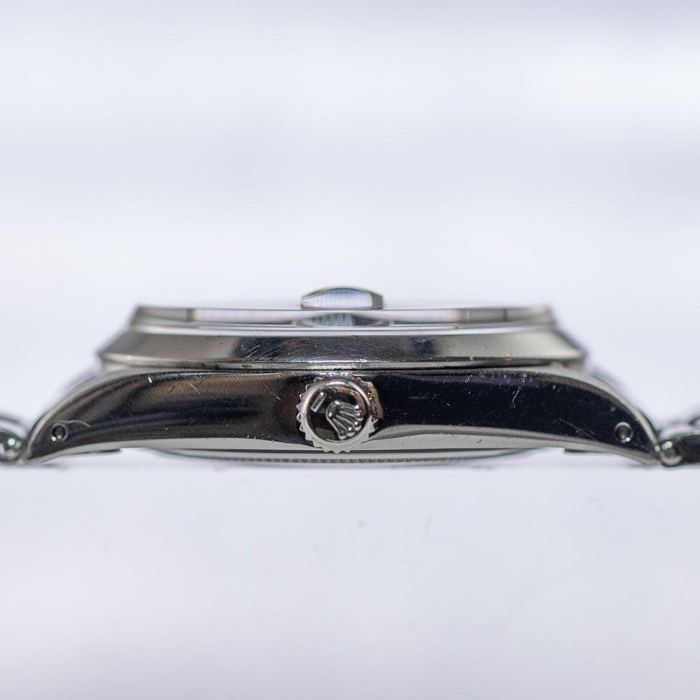 ROLEX OYSTERDATE Ref.6694 Black Gilt Dial