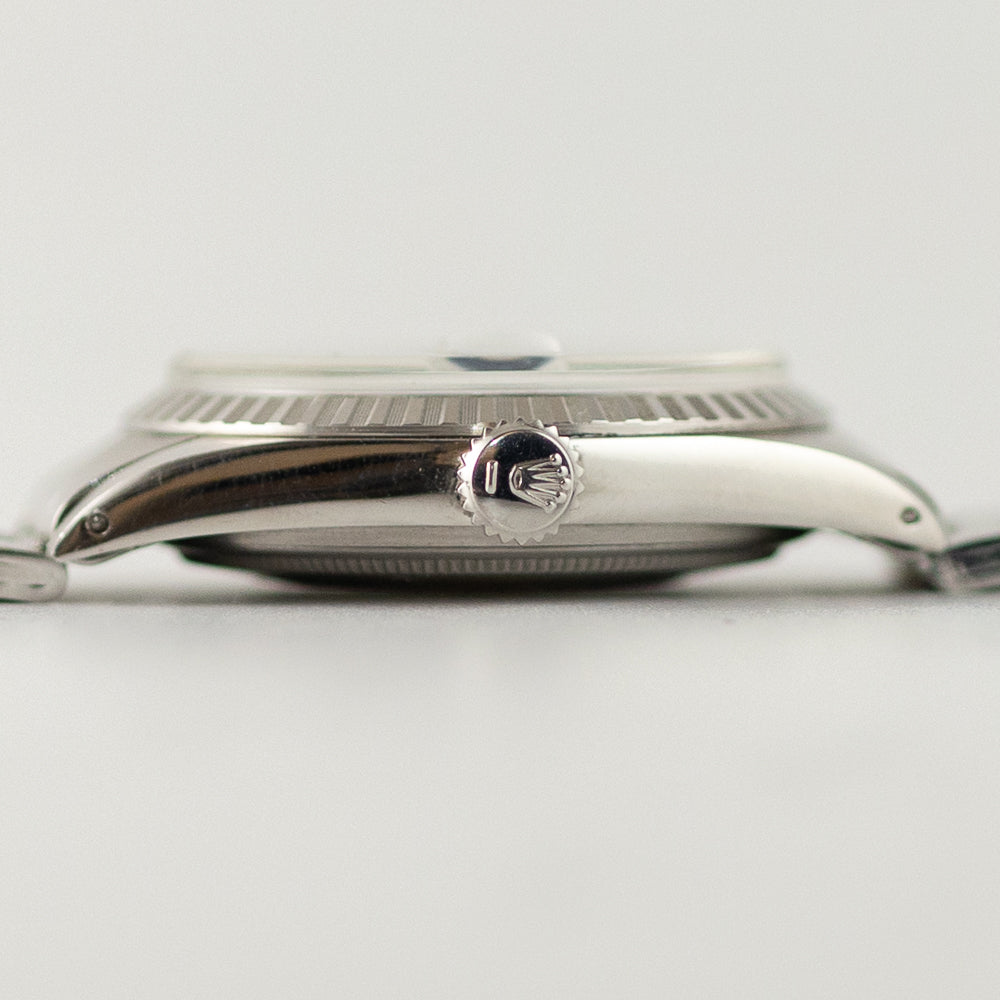 ROLEX DATEJUST Ref.1603 Blue Dial almost NOS