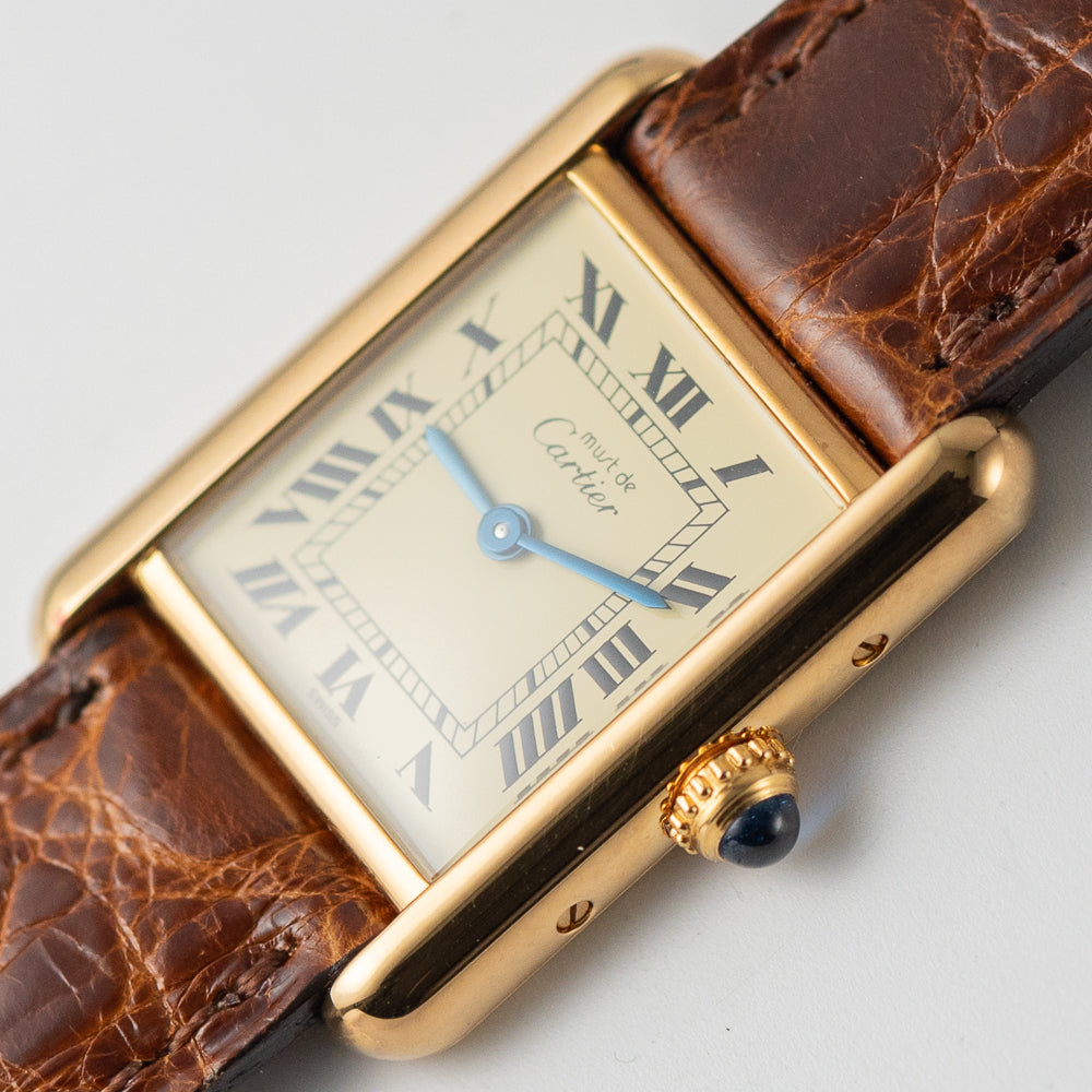 CARTIER SM MUST DE TANK REF.5057001 almost NEW OLD STOCK