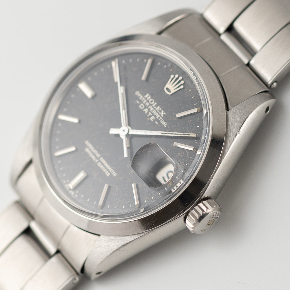 ROLEX OYSTER PERPETUAL DATE Ref.1500 Black Gilt Dial