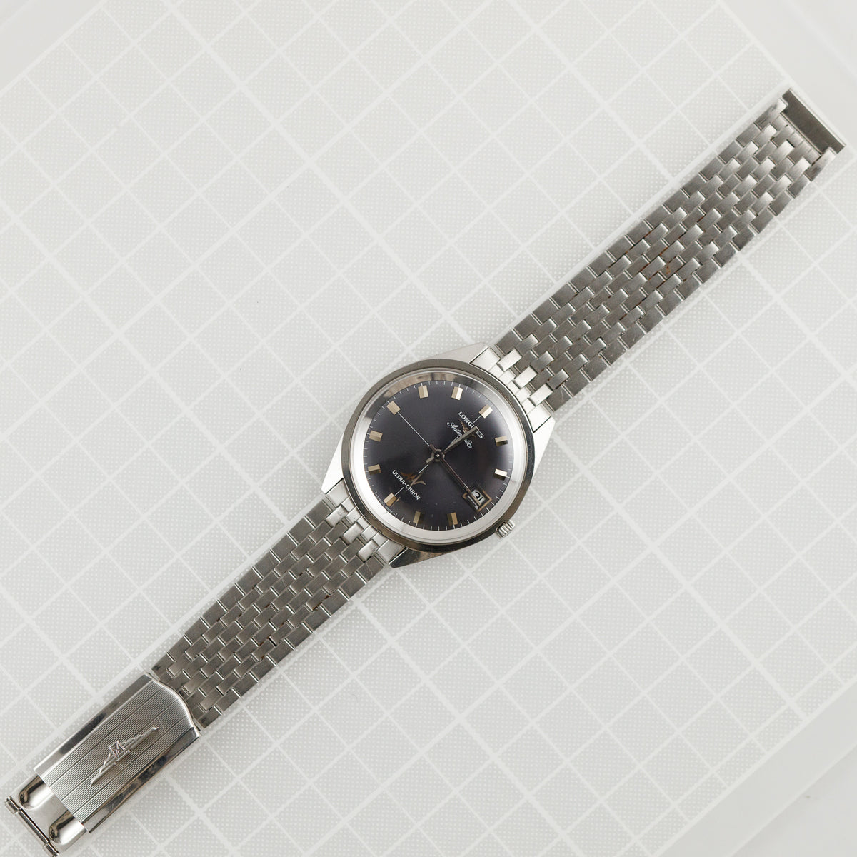 LONGINES ULTRA-CHRON Ref.8301 Blue Gray Color Dial