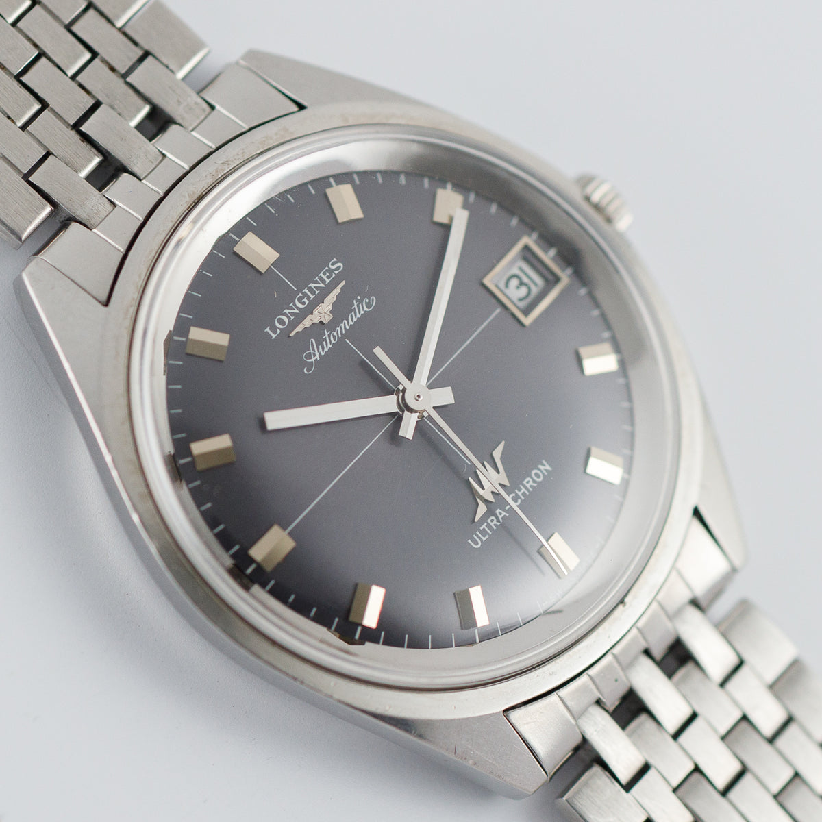 LONGINES ULTRA-CHRON Ref.8301 Blue Gray Color Dial