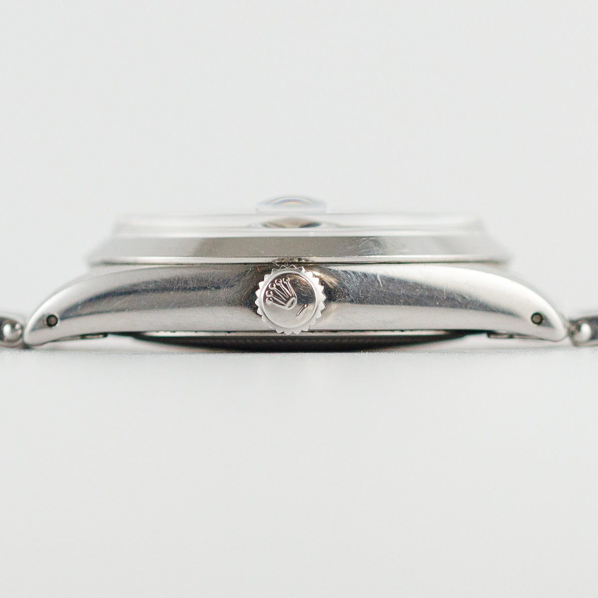 ROLEX OYSTERDATE Ref6694 Black Gilt Dial