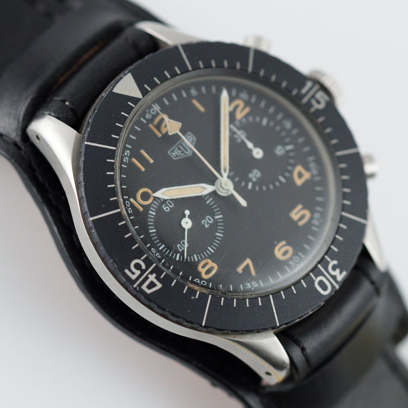 HEUER Bundeswehr Ref.1550SG Flyback – TIMEANAGRAM