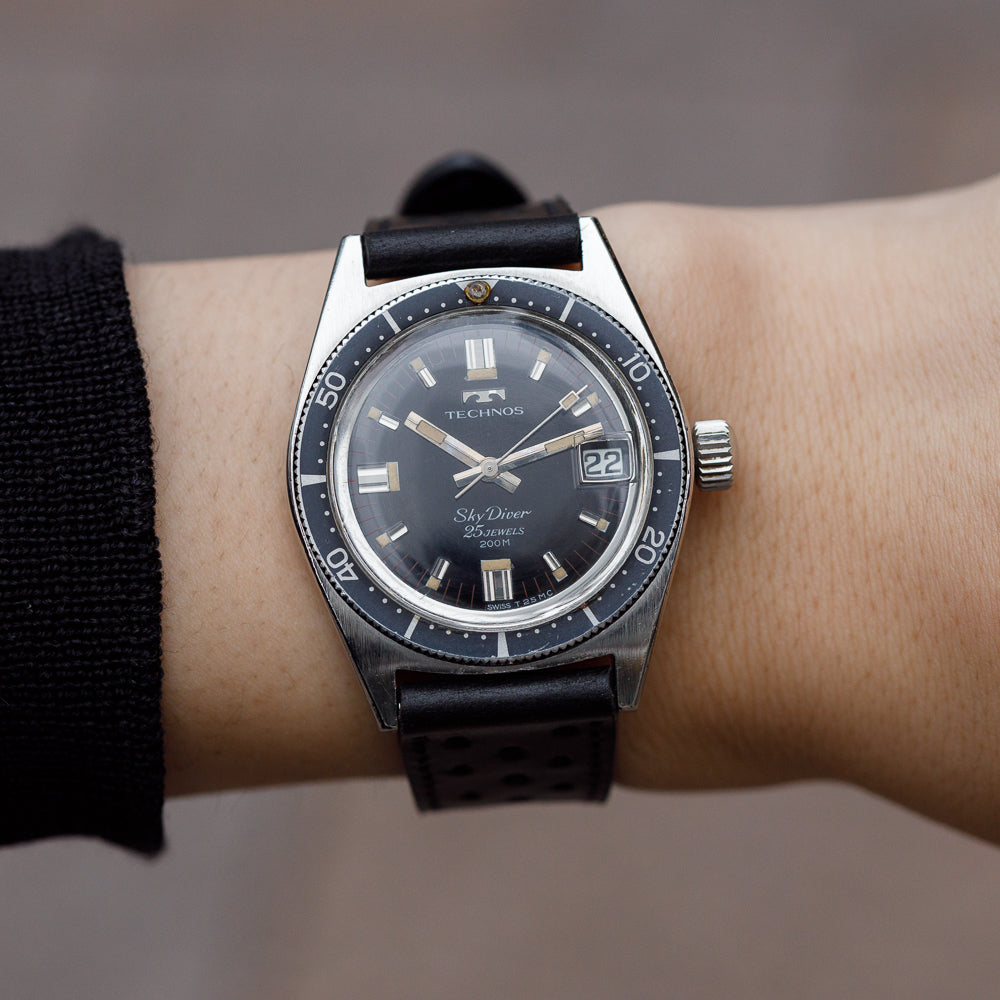 TECHNOS Sky Diver Super Compressor Case