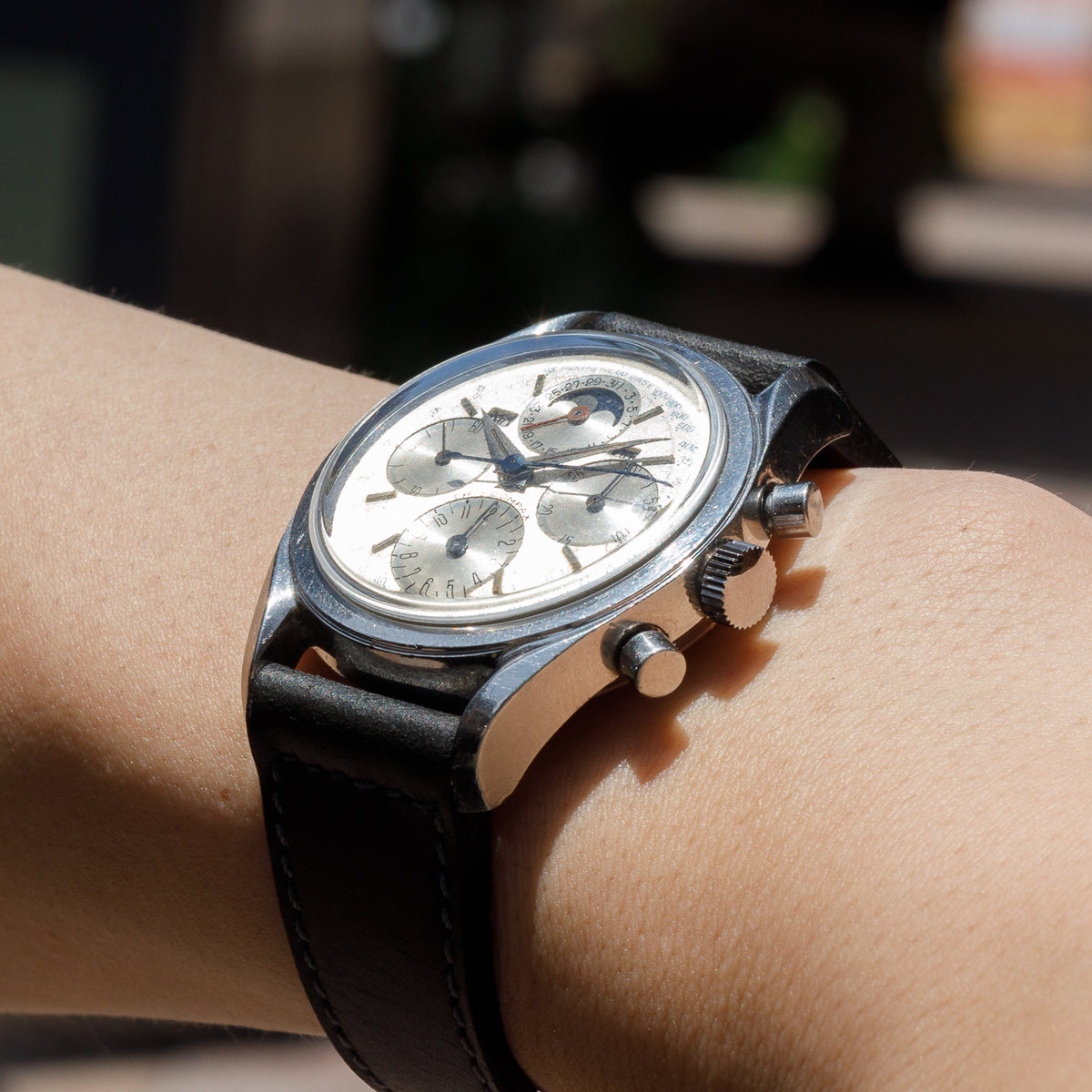UNIVERSAL GENEVE TRI-COMPAX Ref. 222100-2