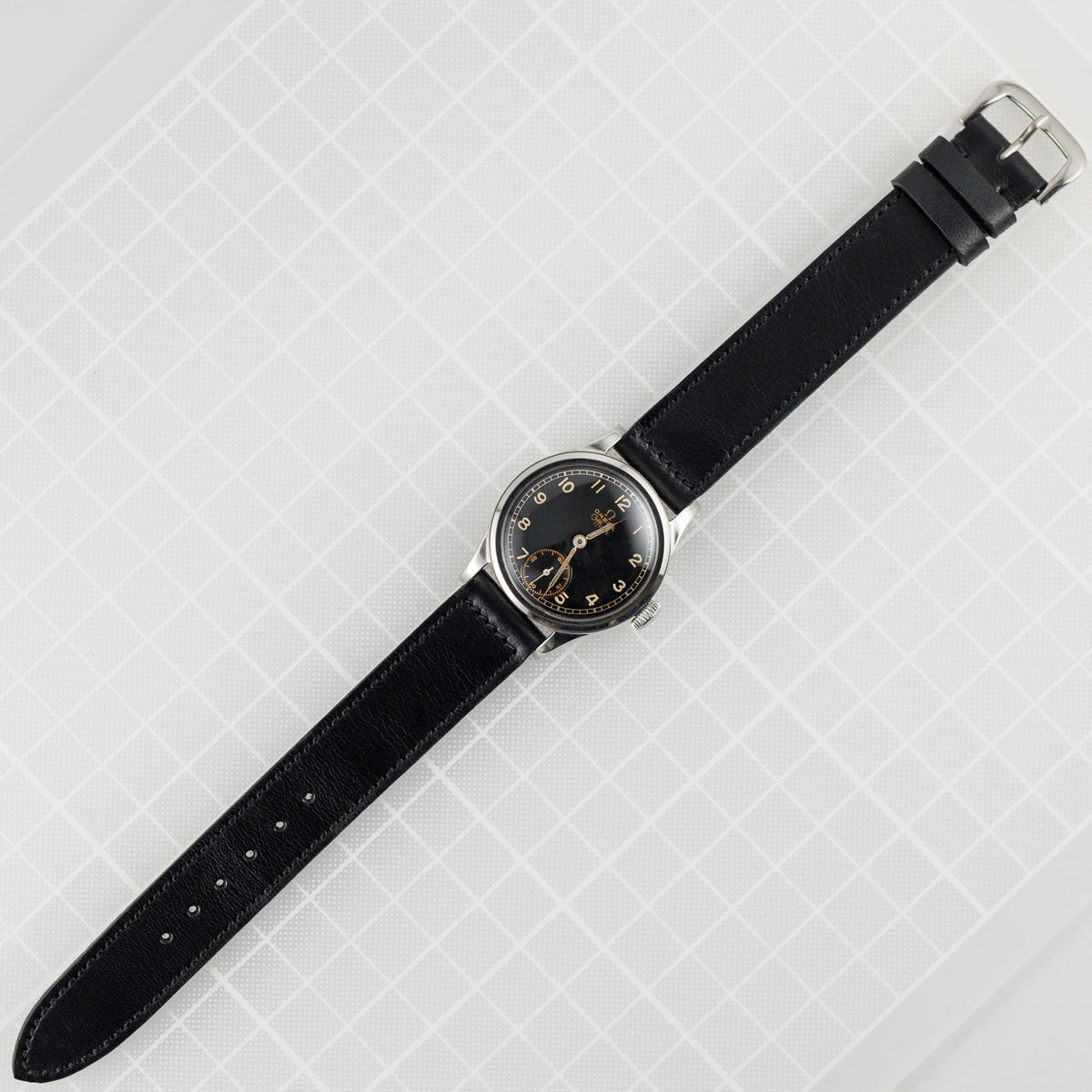 OMEGA Officer Two-Tone Gilt Dial