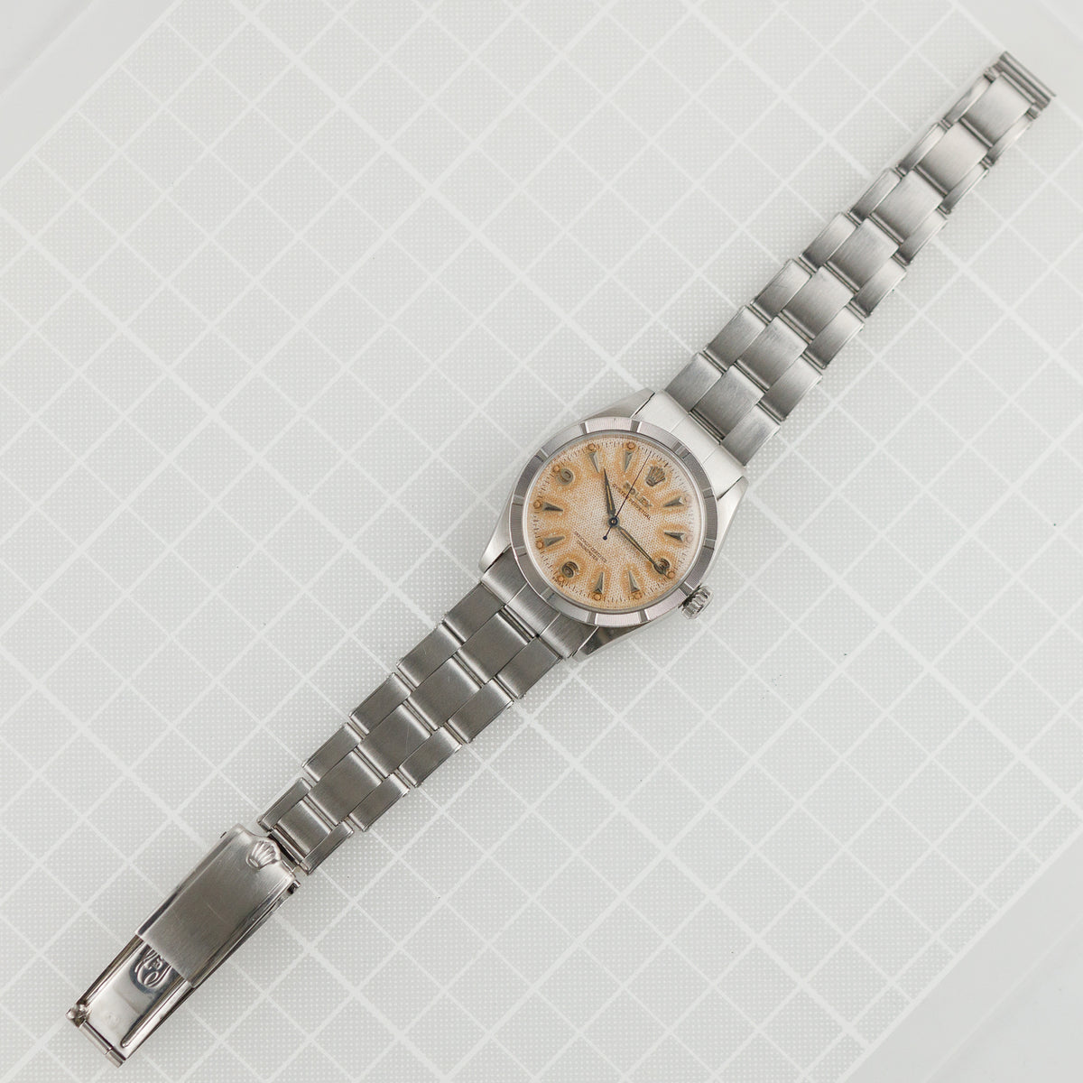 ROLEX Semi Bubble back ref.6303 Earliest Engine-Turned Bezel