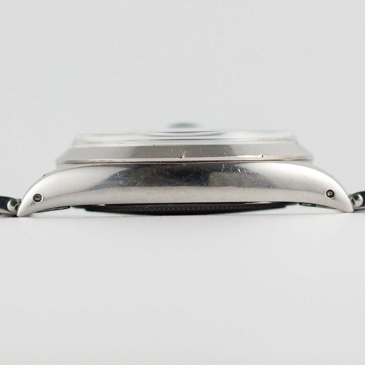 ROLEX OYSTERDATE Ref.6694 Black Mirror Dial