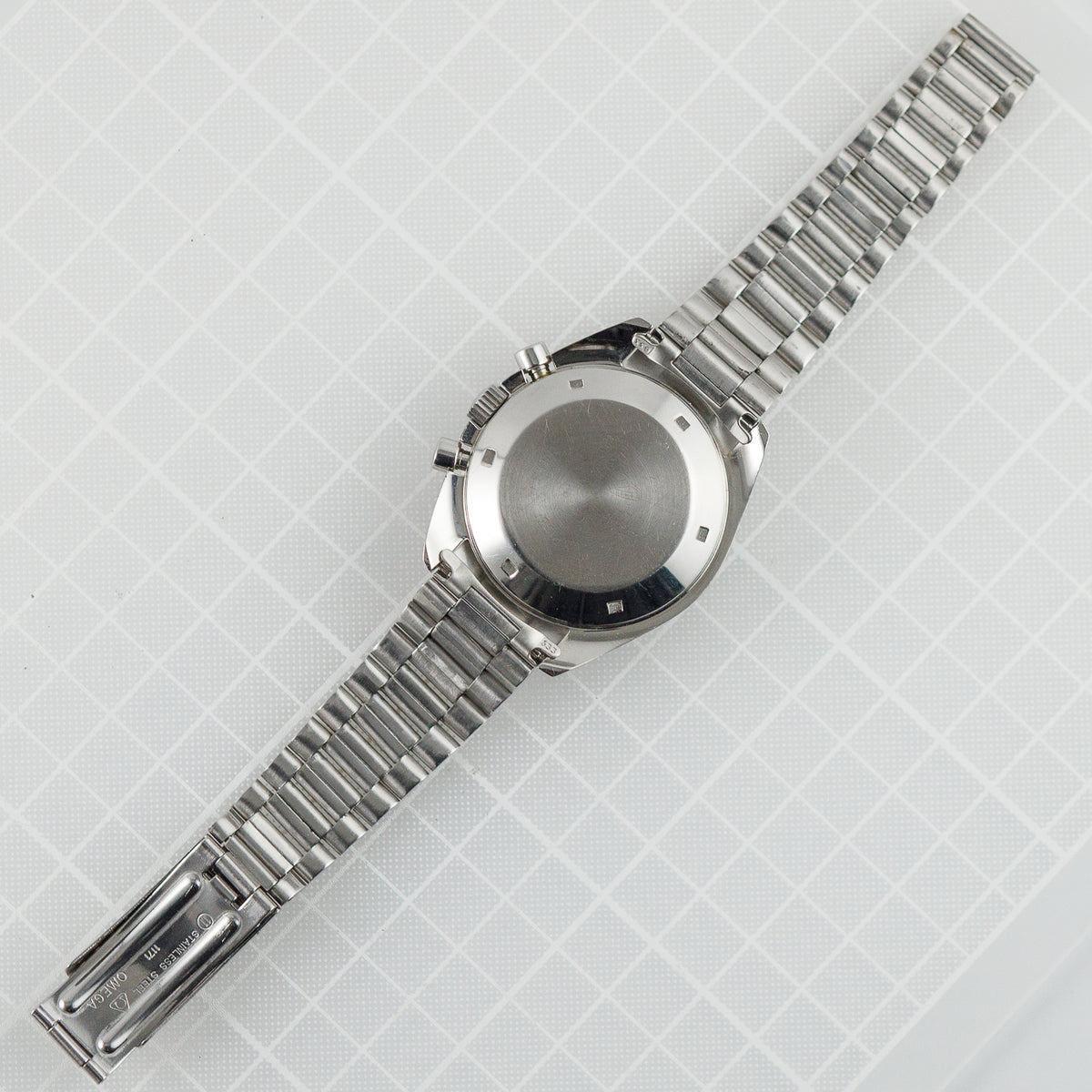 OMEGA Speedmaster Ref.145.022 Step Dial Extract from the Archives