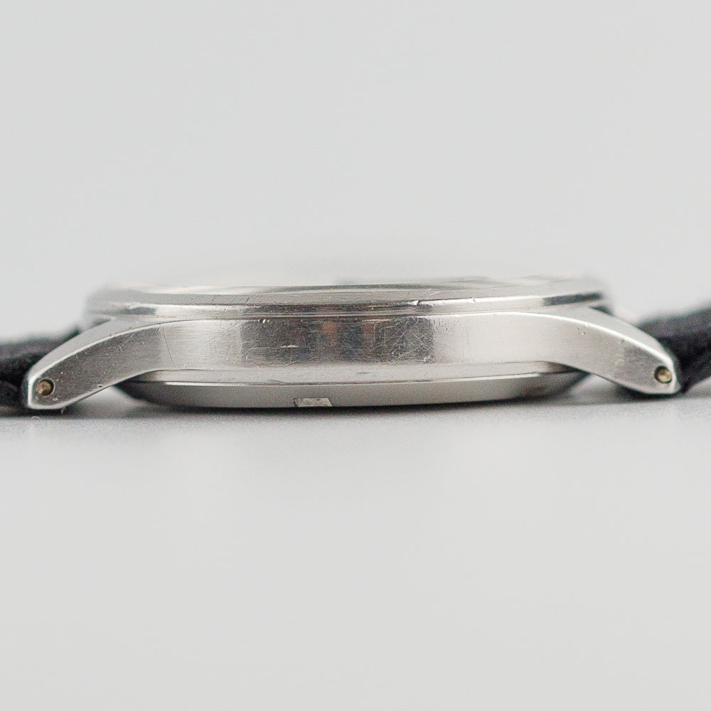 OMEGA Ref.2400 SUVERAN