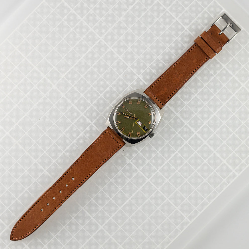 ENICAR Ref.2335 Confetti Dial