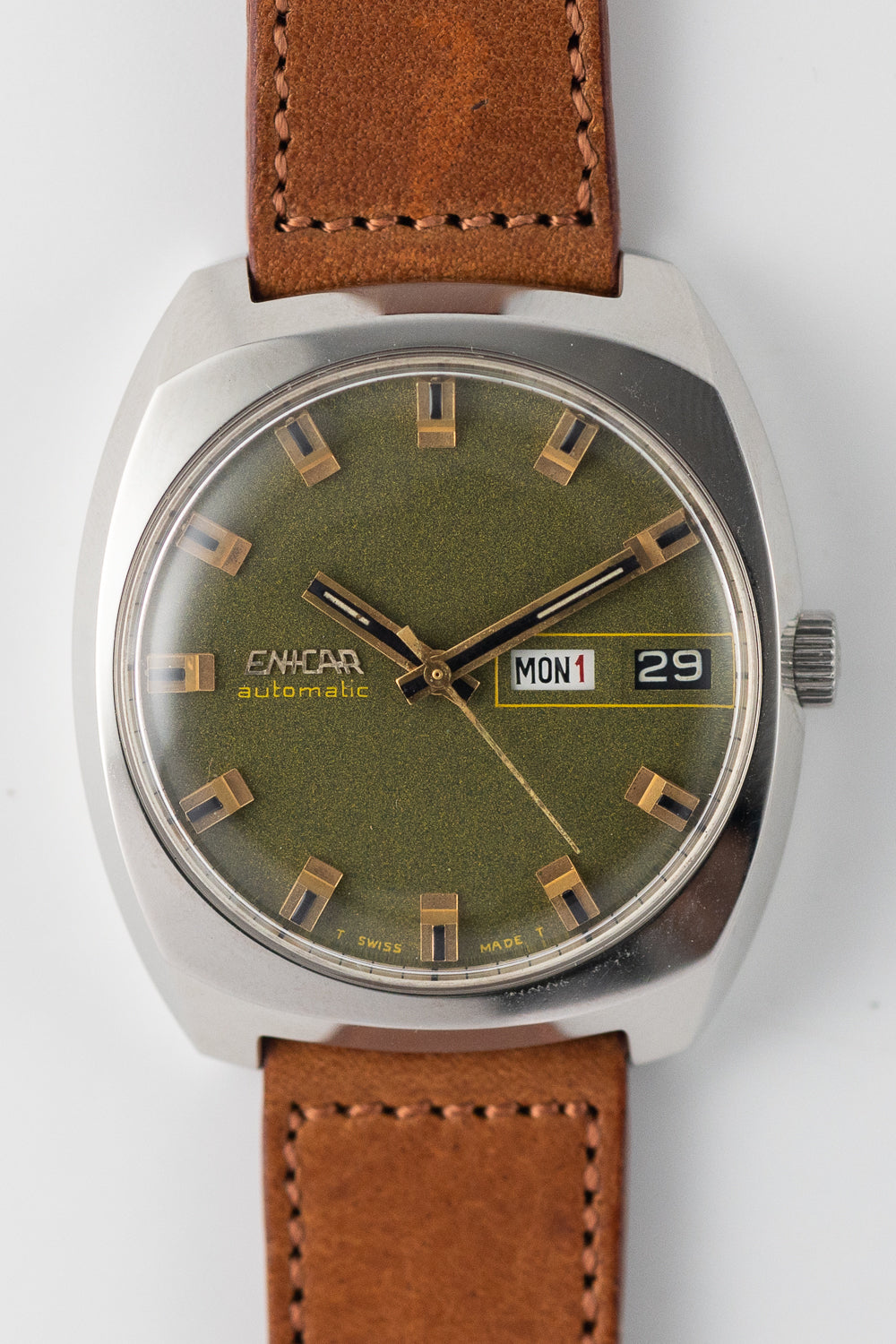 ENICAR Ref.2335 Confetti Dial
