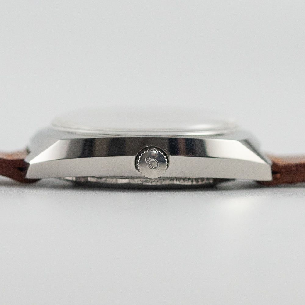 ENICAR Ref.2335 Confetti Dial