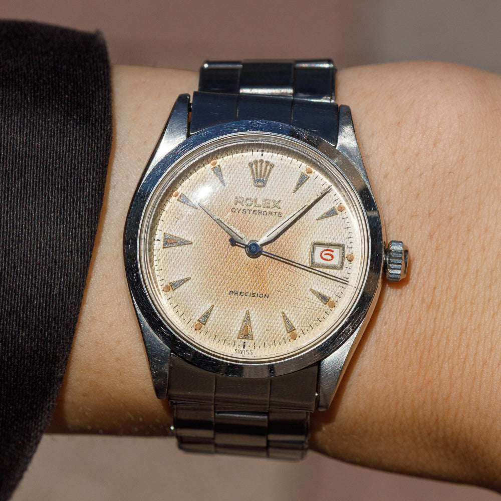 ROLEX OYSTERDATE Ref.6294 Guilloche Dial – TIMEANAGRAM