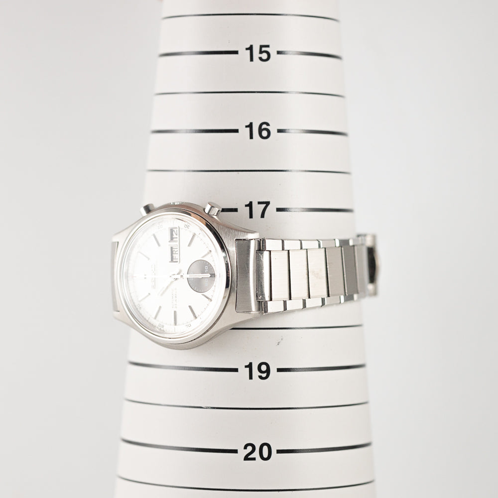 SEIKO Chronograph Ref.7018-8000 Flyback One Eyed Panda