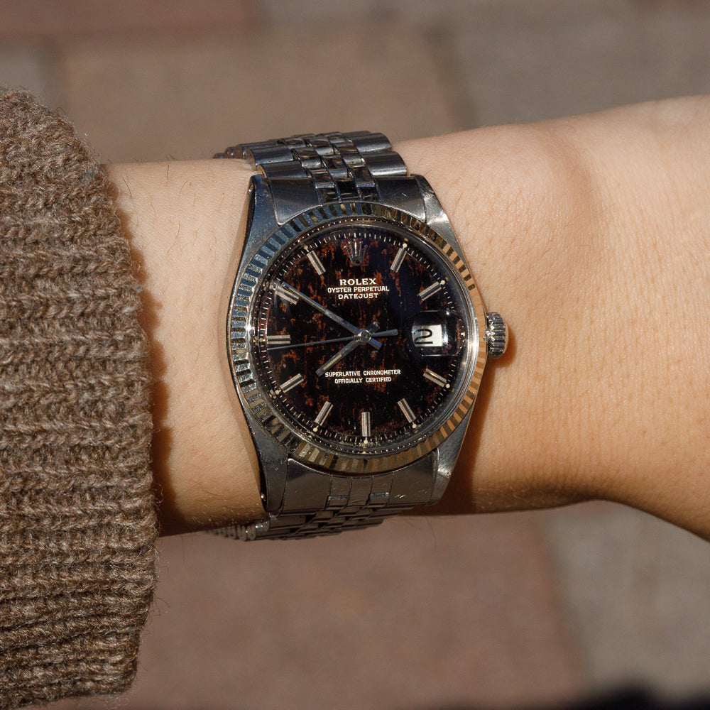 ROLEX DATEJUST Ref.1601 Black Gilt Patina Dial – TIMEANAGRAM