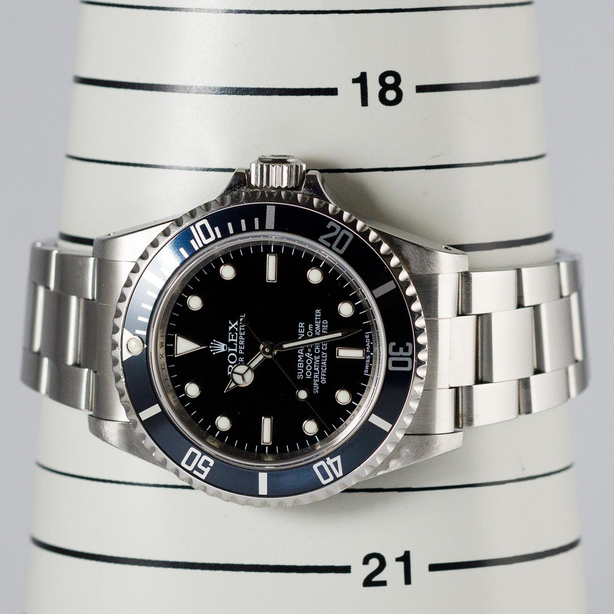 ROLEX SUBMARINER Ref.14060M CHRONOMETER