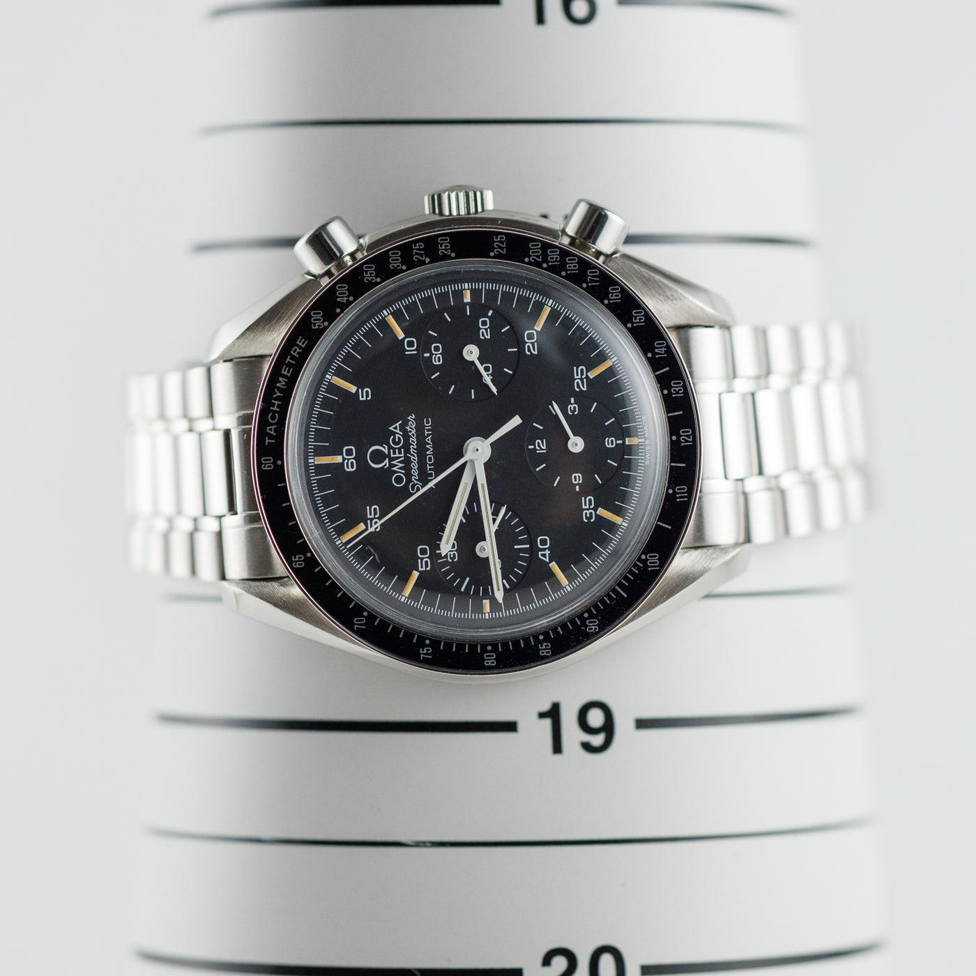 OMEGA Speedmaster Ref.35105000 – TIMEANAGRAM