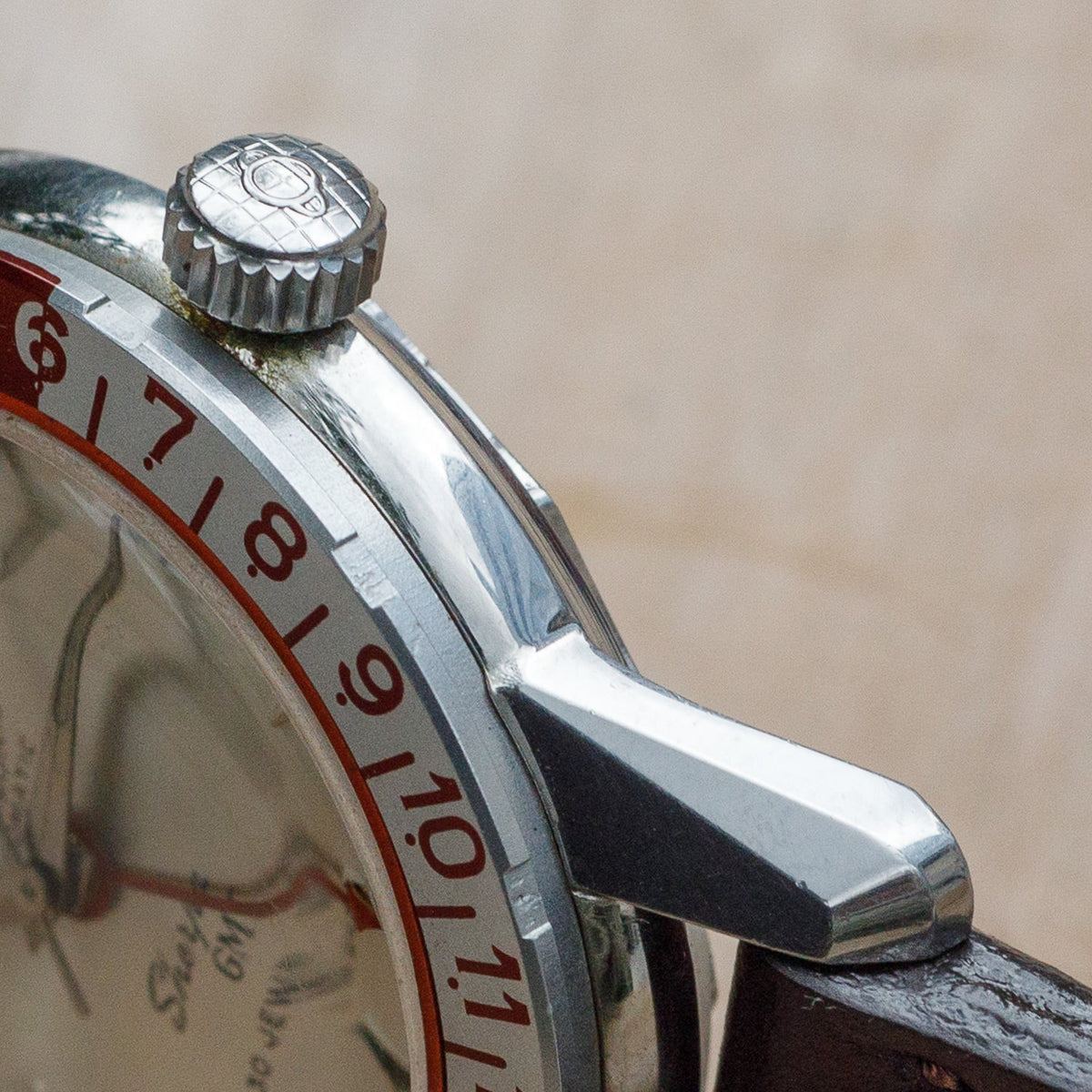 ENICAR Sherpa GMT
