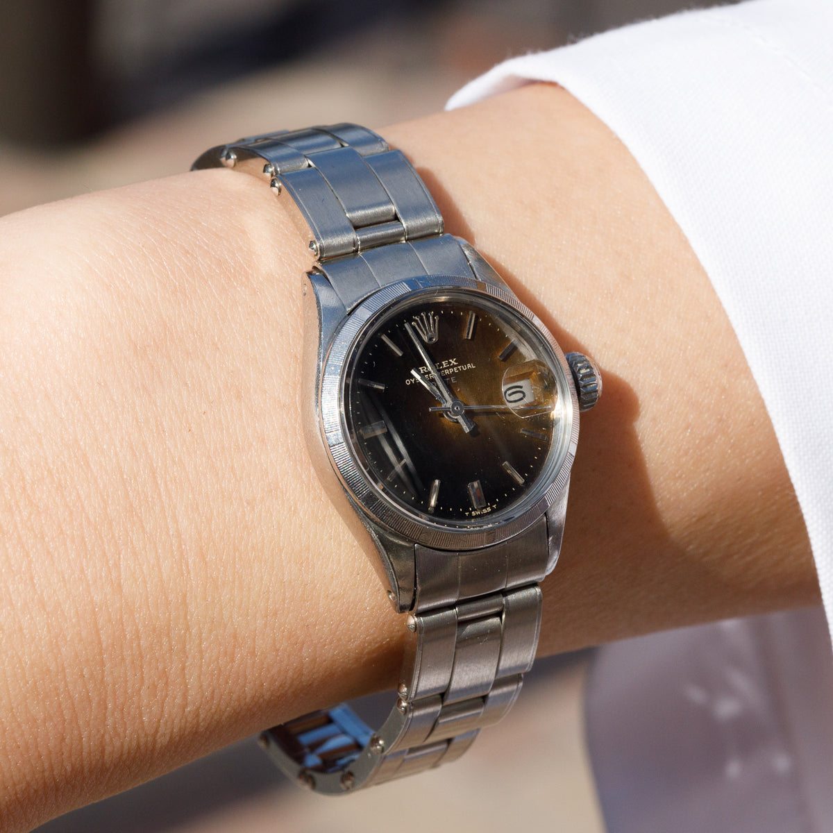 ROLEX OYSTER PERPETUAL DATE Ref.6519 Black Gilt Dial
