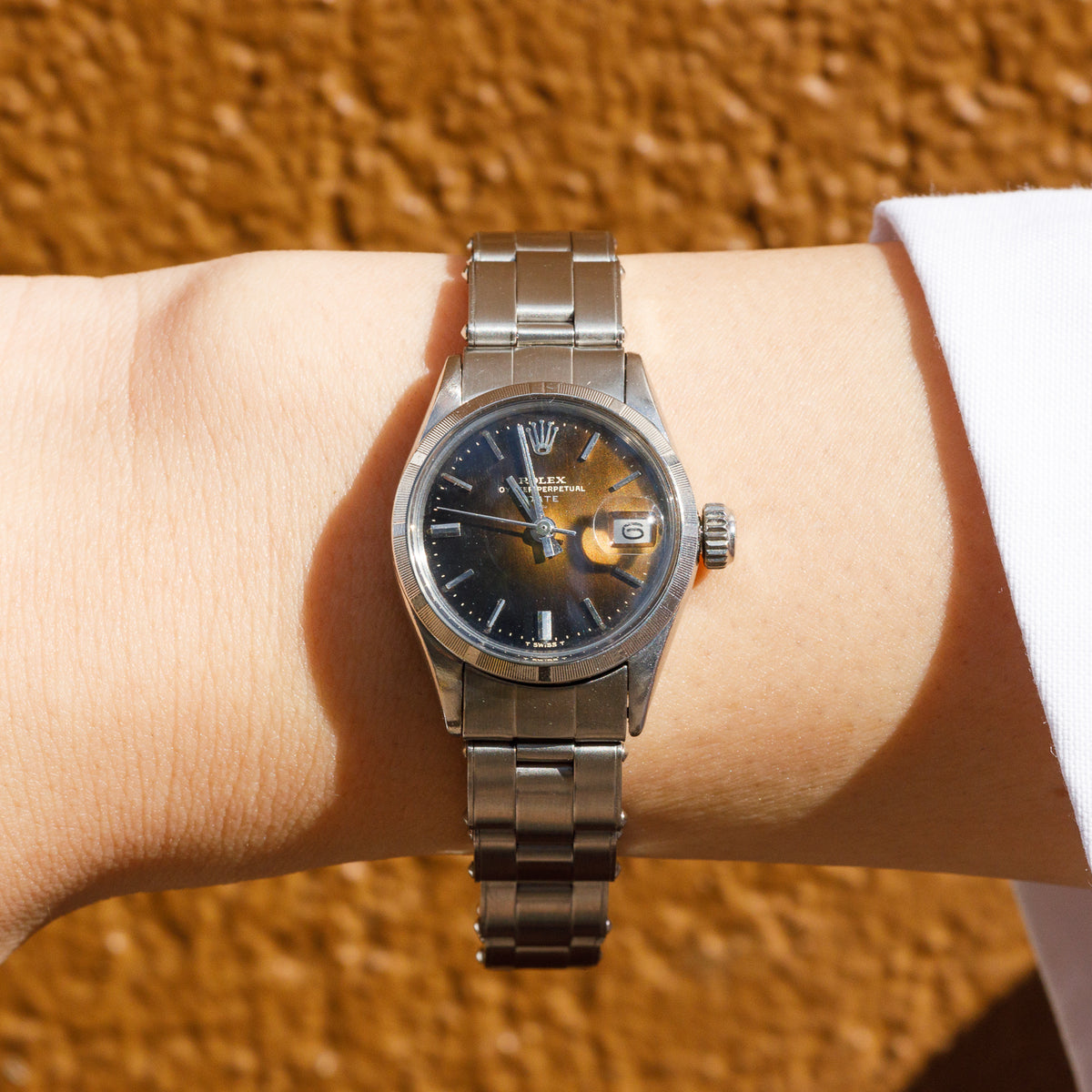 ROLEX OYSTER PERPETUAL DATE Ref.6519 Black Gilt Dial